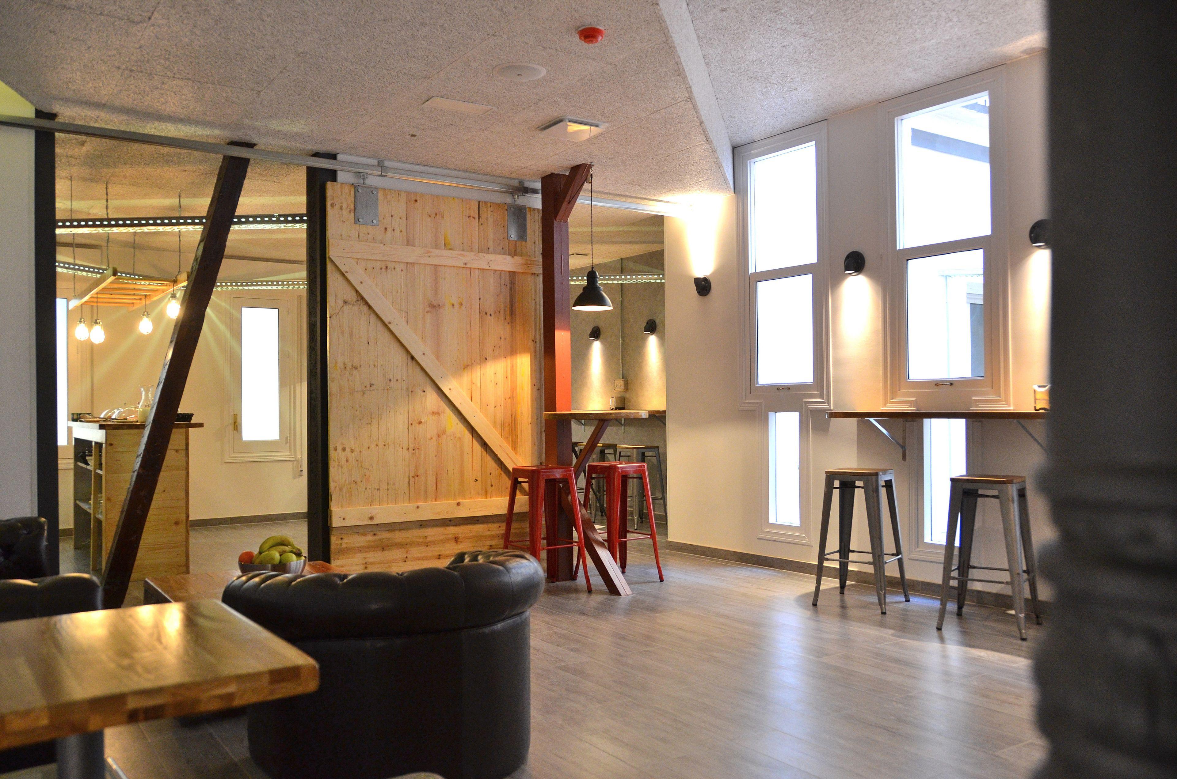 Far Home Atocha — Photos 2